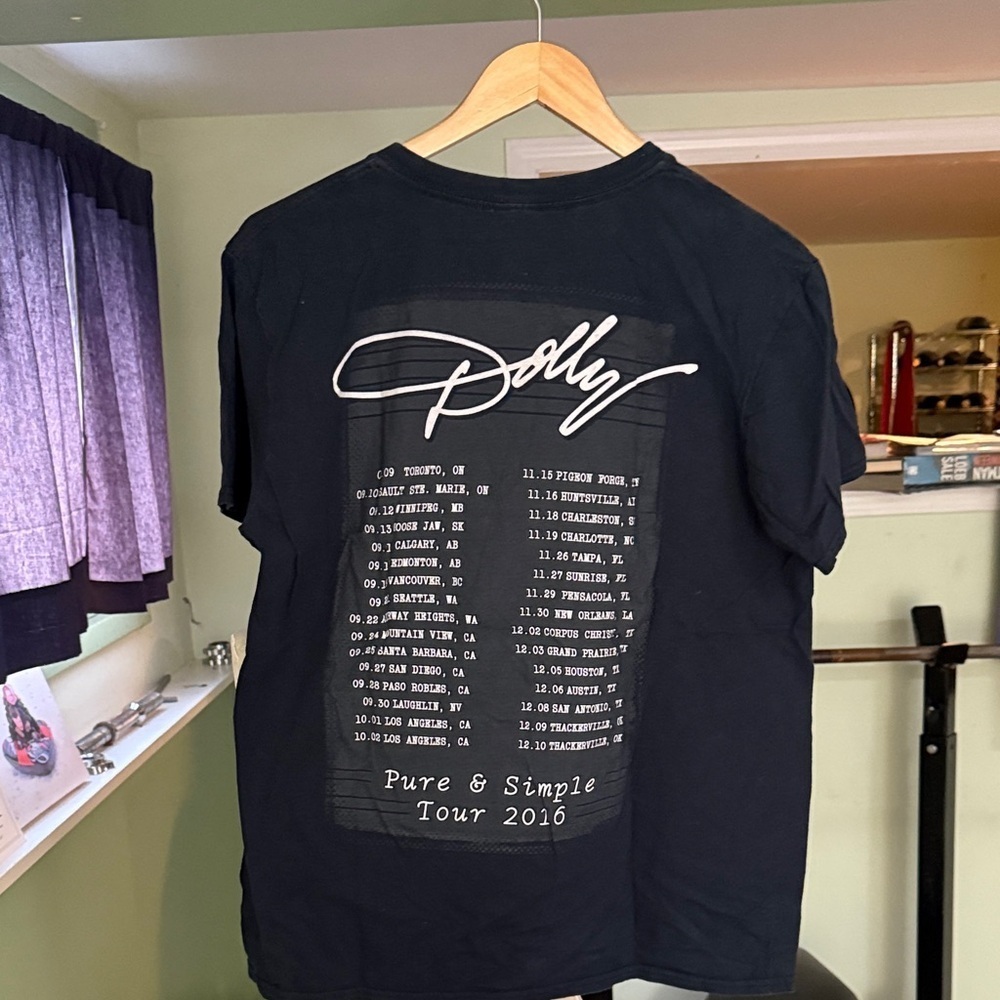 Dolly Parton Graphic T-Shirt, 2016 tour - Picture 2 of 3